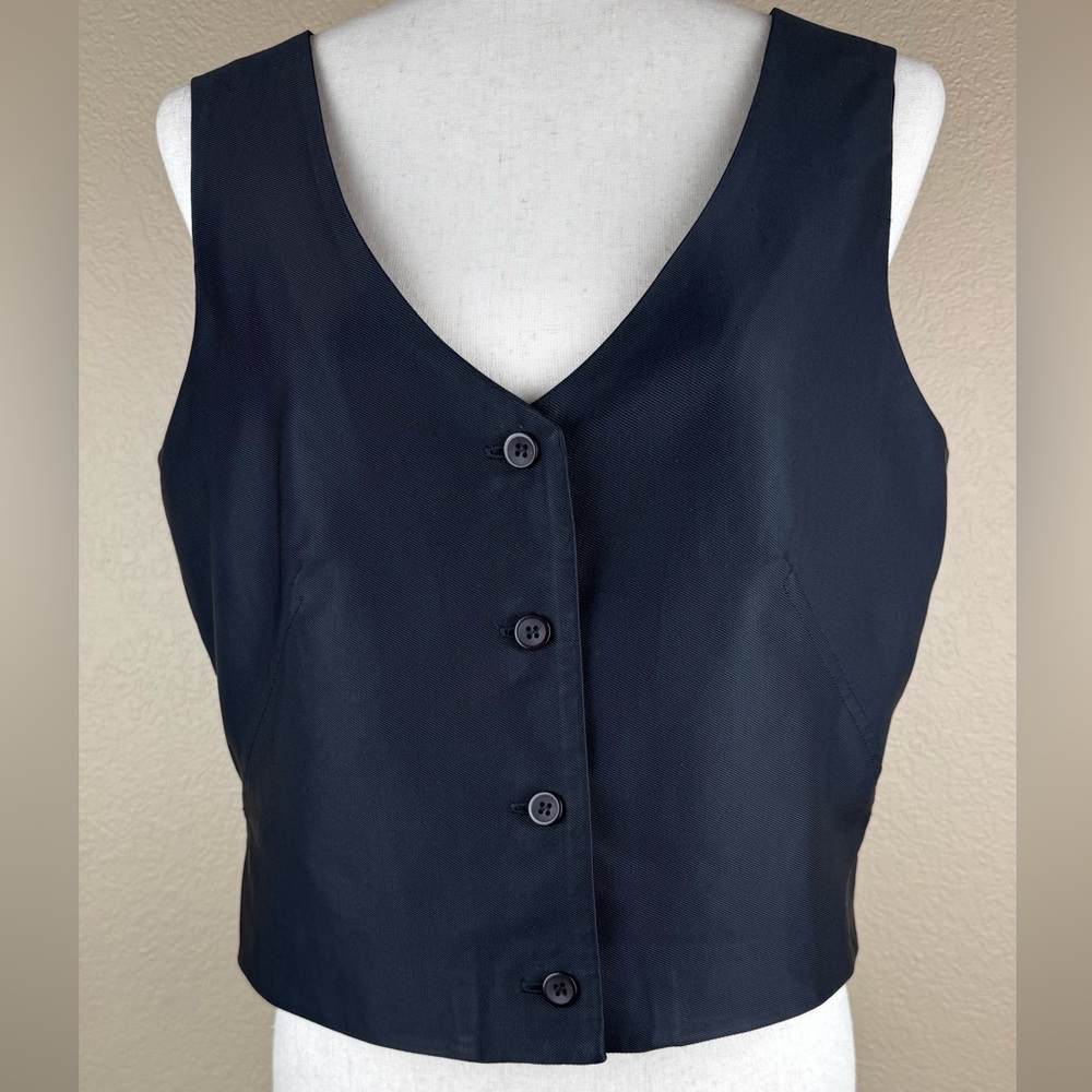 Kenar Black, Button Down Vest. Fully Lined. Size … - image 1